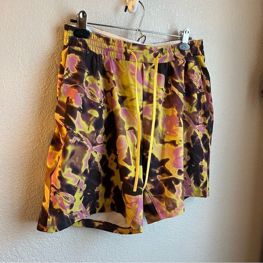 Lululemon Channel Cross Swim Short 7” Intense Soleil Multi - Picture 3 of 6